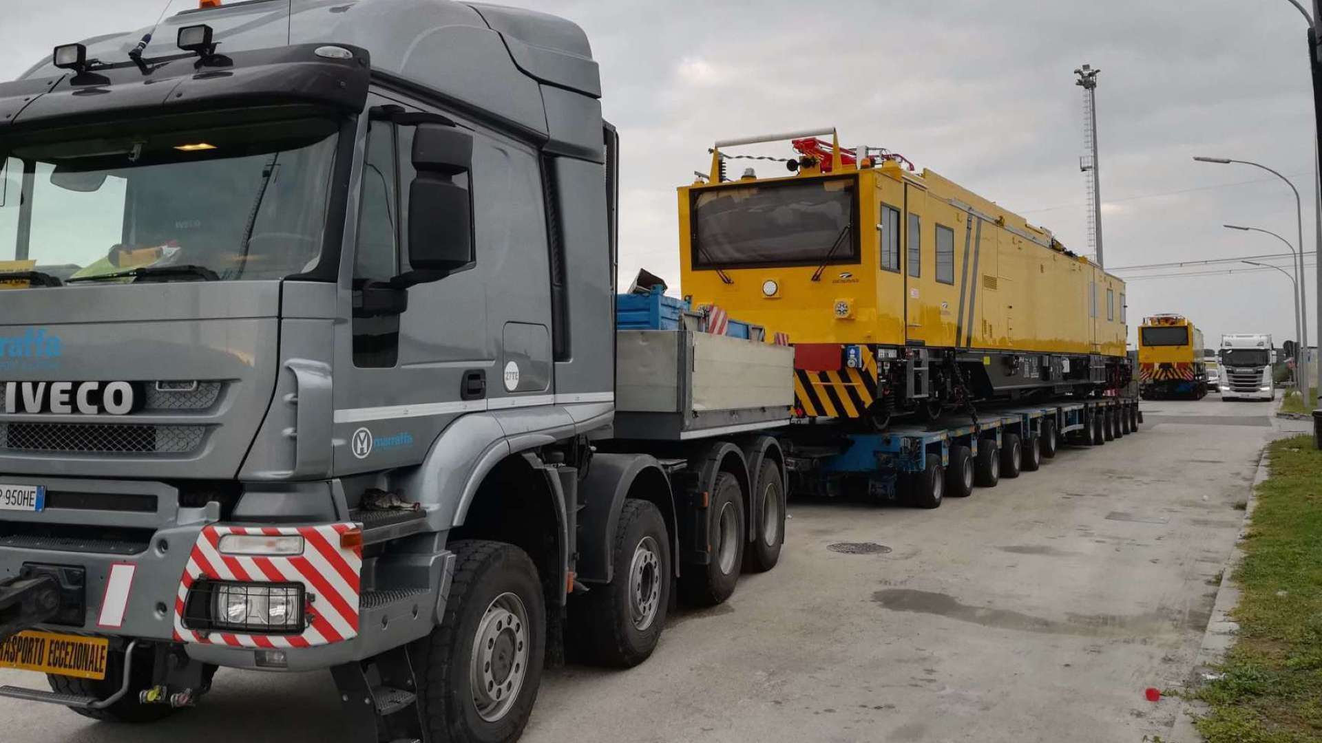 Trasporto vagoni ferroviari su strada a Bari